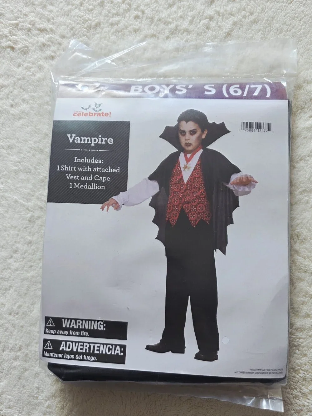 New Vampire Boys Halloween Costume Size Small 6/7 Shirt Vest Cape Medallion